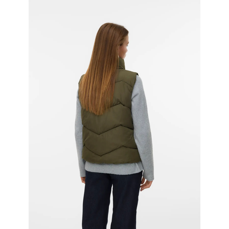 Vmligaeva vest - Grape leaf