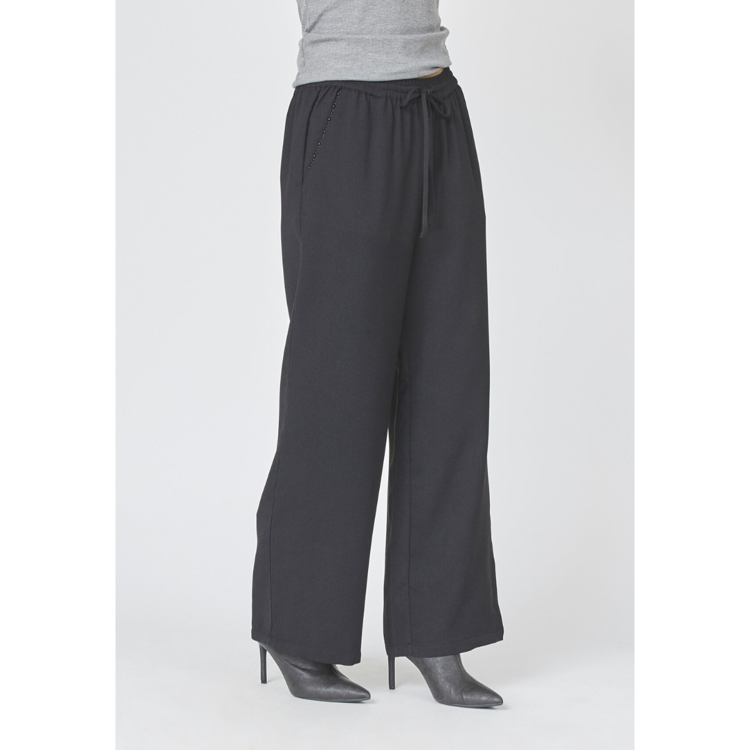 Love207-40 buks - Black