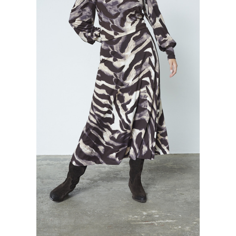 Vya nederdel - Chocolate comb.